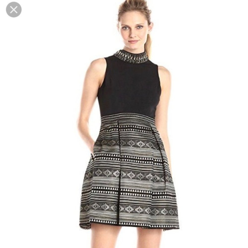 Vince Camuto Black Gold Beaded Cocktail Dr…